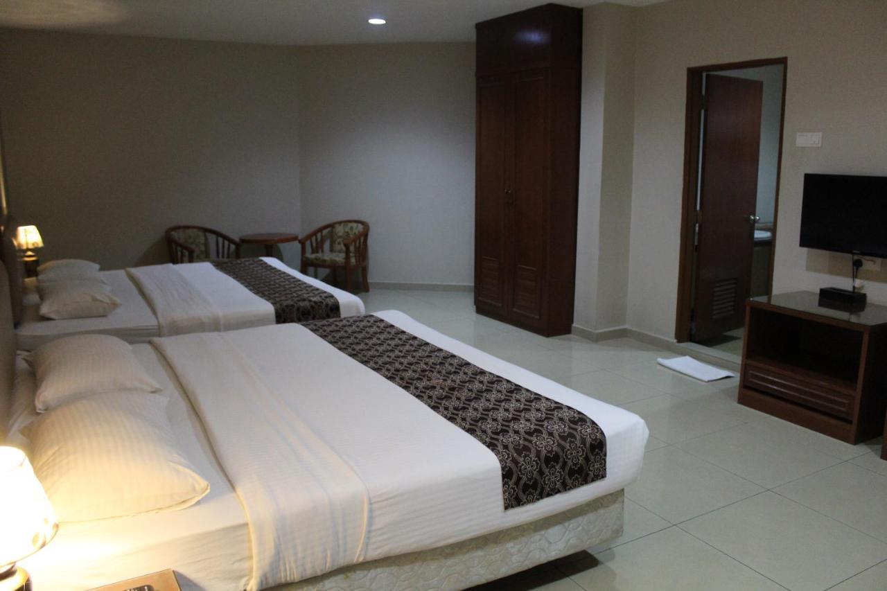 Hotel Palm Inn Butterworth Exterior foto