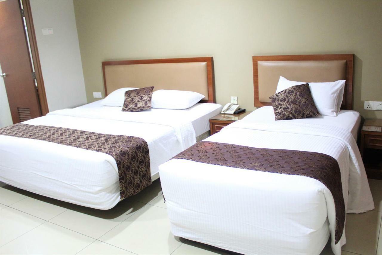 Hotel Palm Inn Butterworth Exterior foto