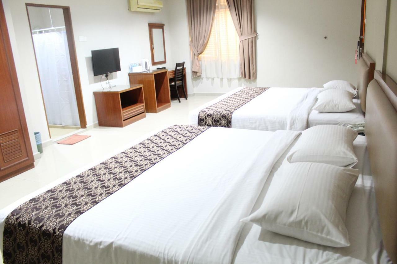 Hotel Palm Inn Butterworth Exterior foto